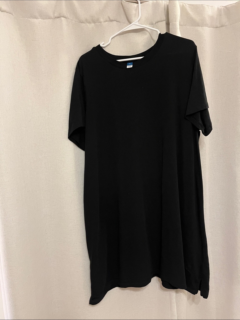 Old Navy Black T Shirt Midi Dress with Crew Neck